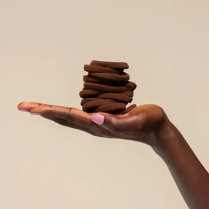 Recycled Fabric Seamless Hair Seamless Hair Elastics- Chocolate